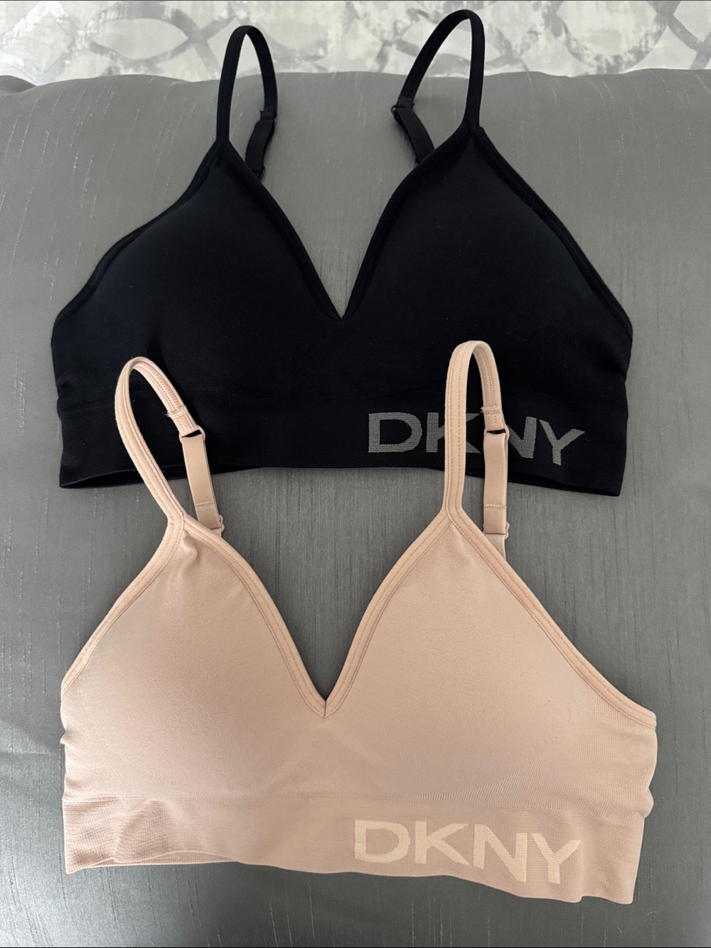 DKNY Black and Nude Seamless Wireless Bralette Set